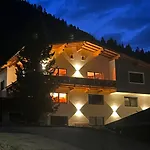 Ferienwohnung Tux טוקס