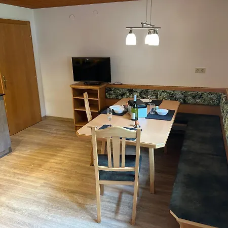 Ferienwohnung Tux Tux